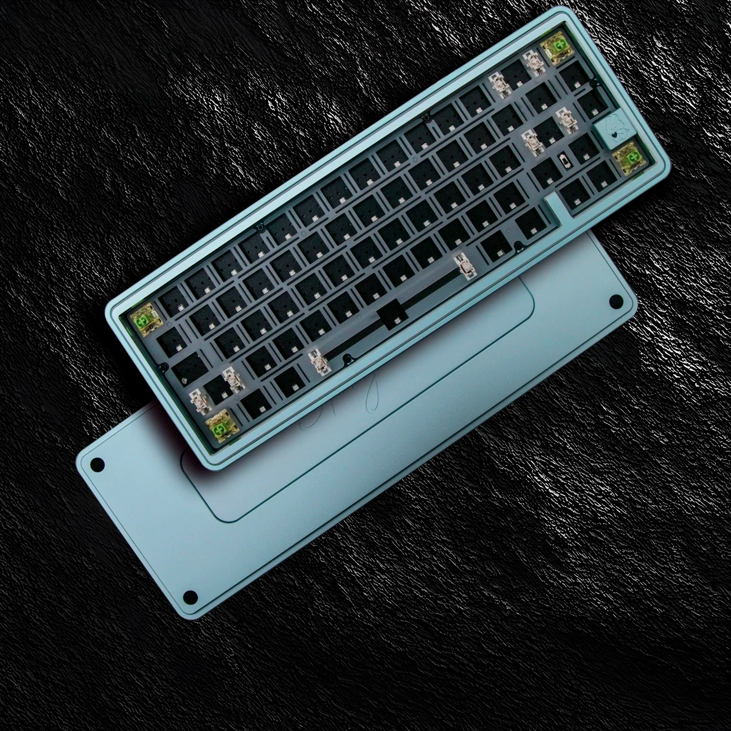 GEEKZB - Story65 R3 SE Mechanical Keyboard - Image 15