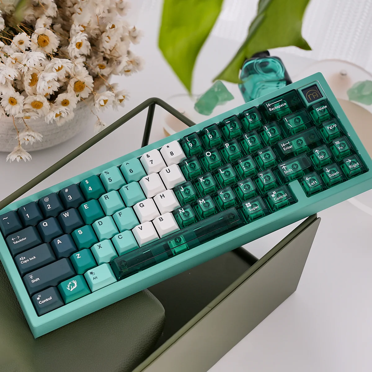 Gradient - 149 PBT Sublimation & PC Transparent Hybrid Keycaps - Image 5
