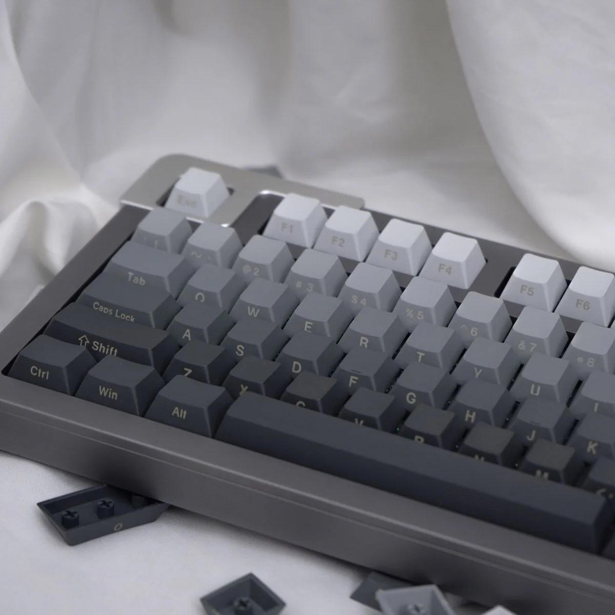 Gradient Side Engraved – 125-Key Cherry Profile ANSI Keycap Set - Image 7