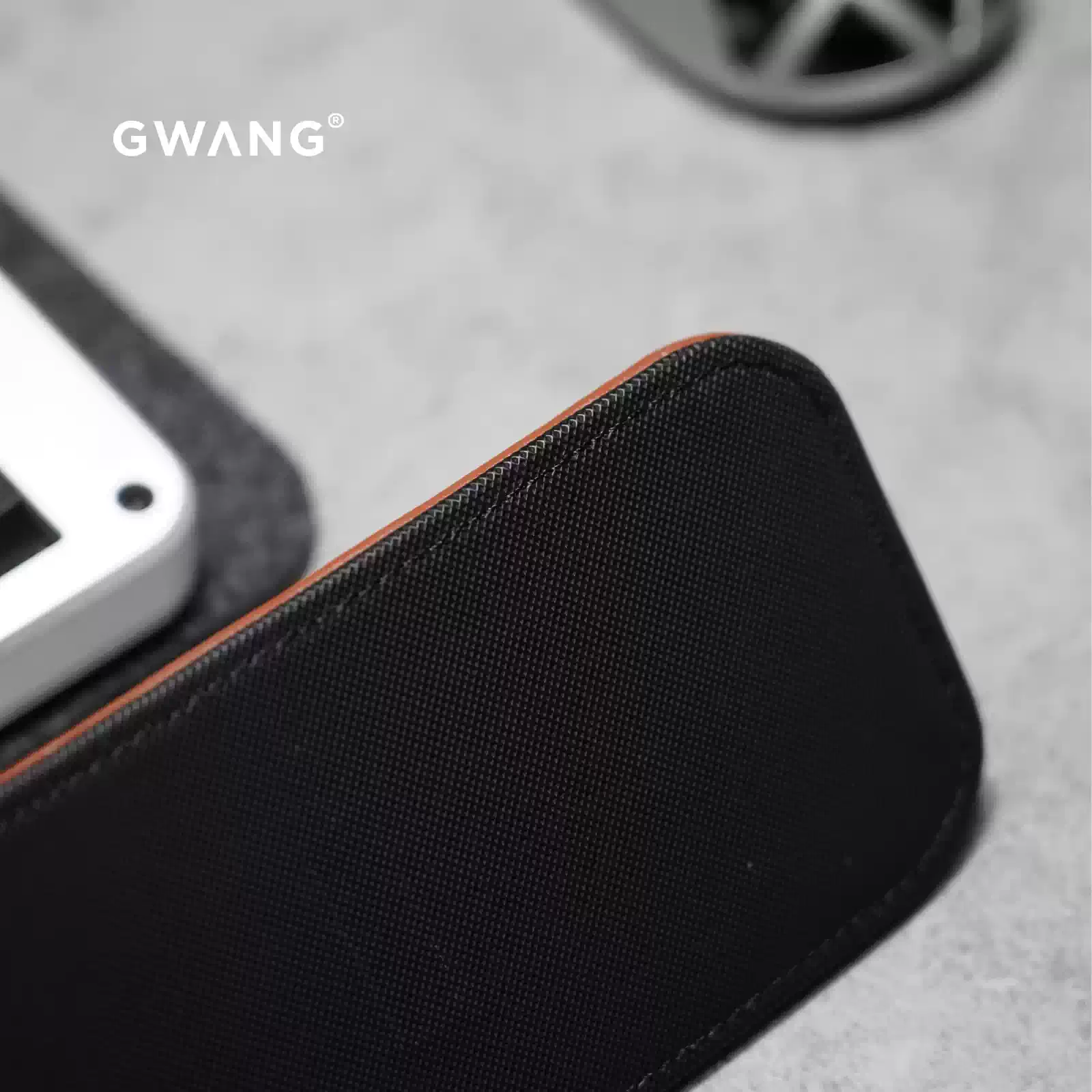 GWANG  – Leather-Texture Memory Foam Wrist Rest - Image 5