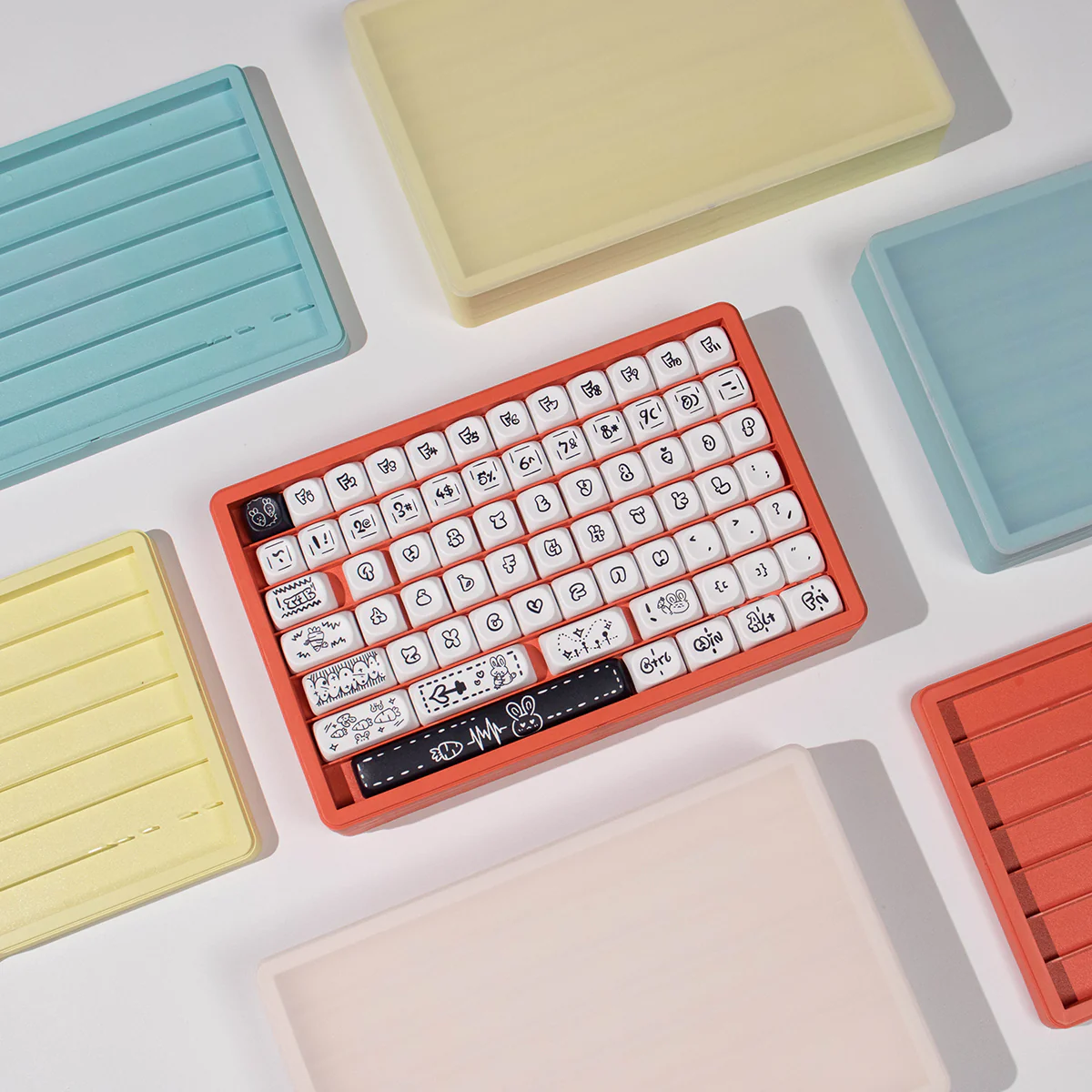 Multi-Layer Keycaps Storage Box – Dustproof & Stackable Boxes - Image 2