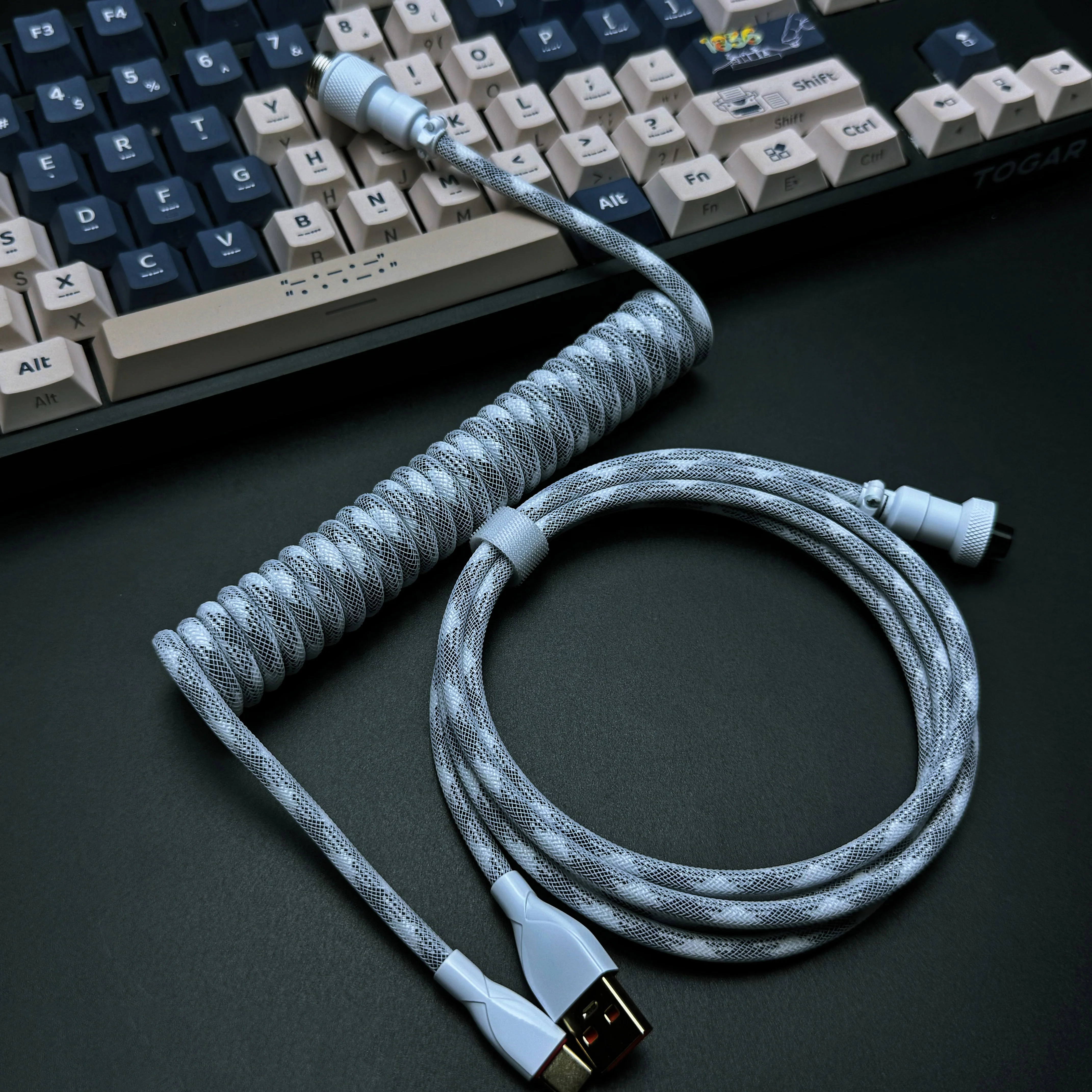 OZO Classic Coiled USB to USB-C Cable for Mechanical Keyboards - Image 21