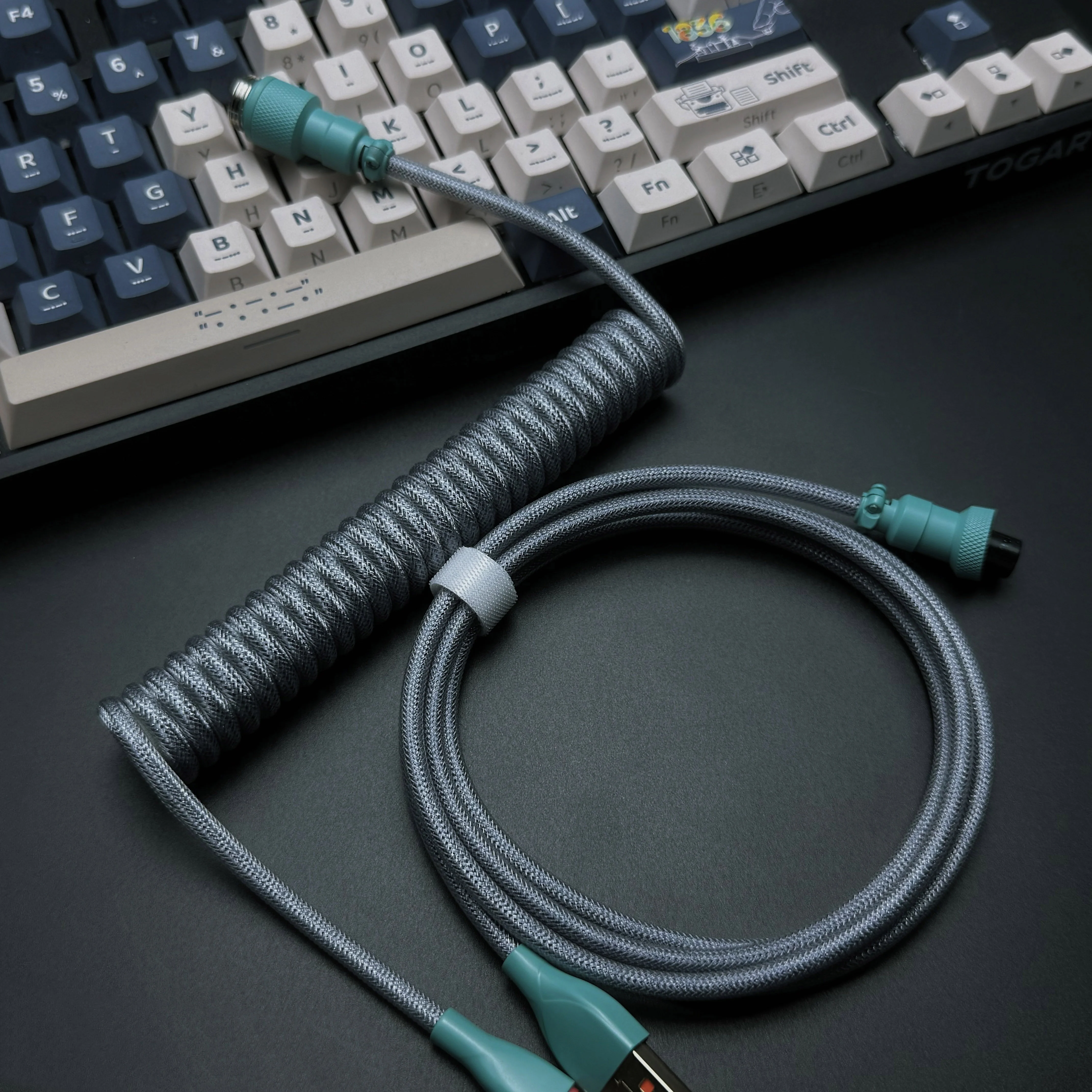 OZO Classic Coiled USB to USB-C Cable for Mechanical Keyboards - Image 24