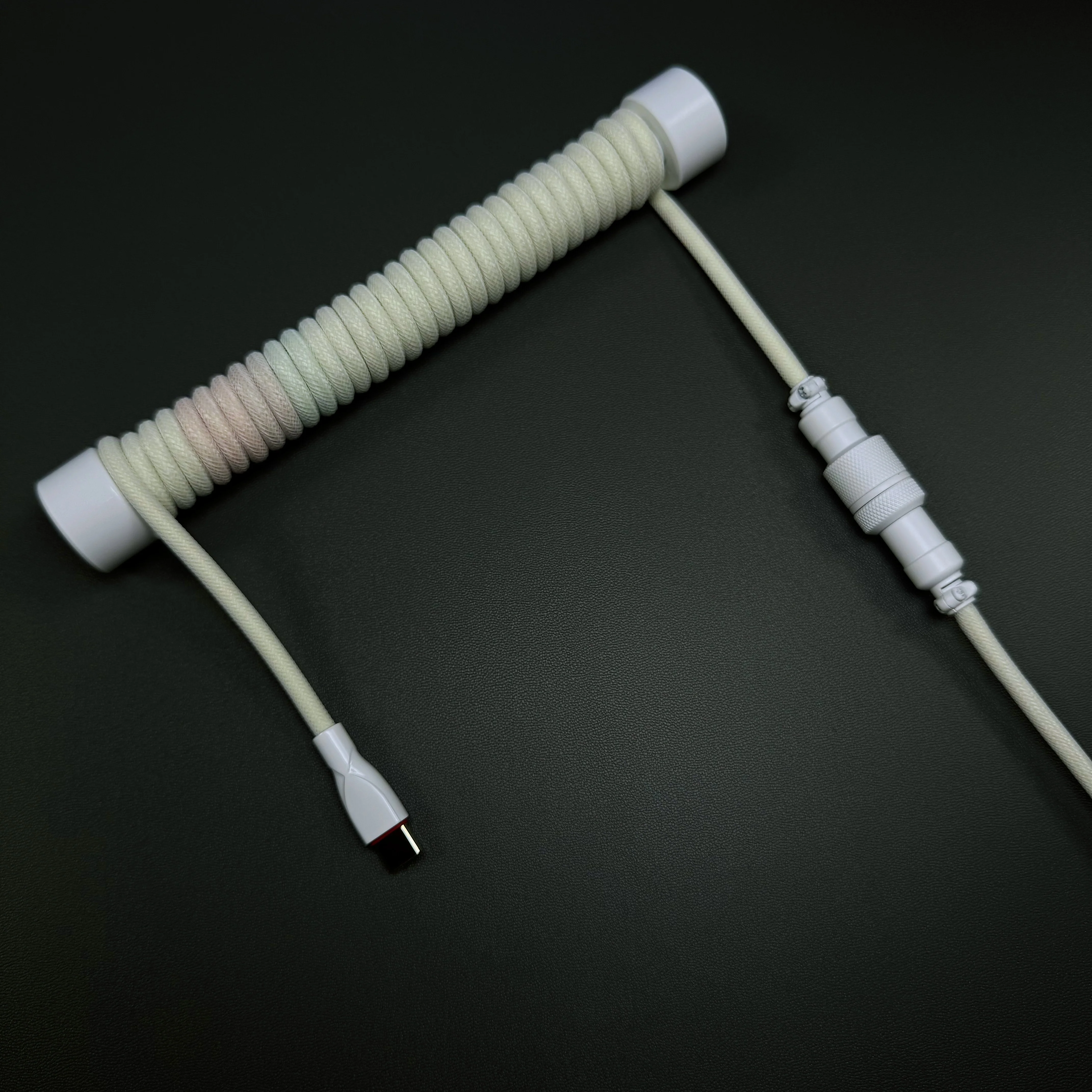 OZO Classic Coiled USB to USB-C Cable for Mechanical Keyboards - Image 3